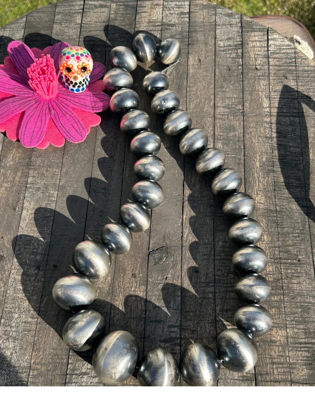 32" Graduated Navajo Pearls