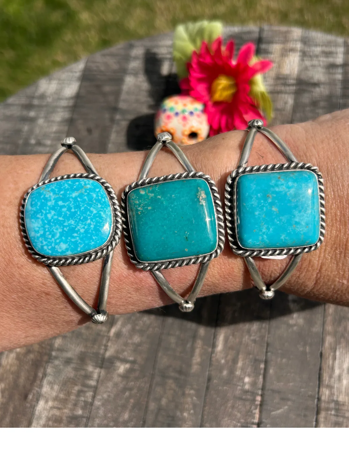 Kingman Square Cuff 10-12