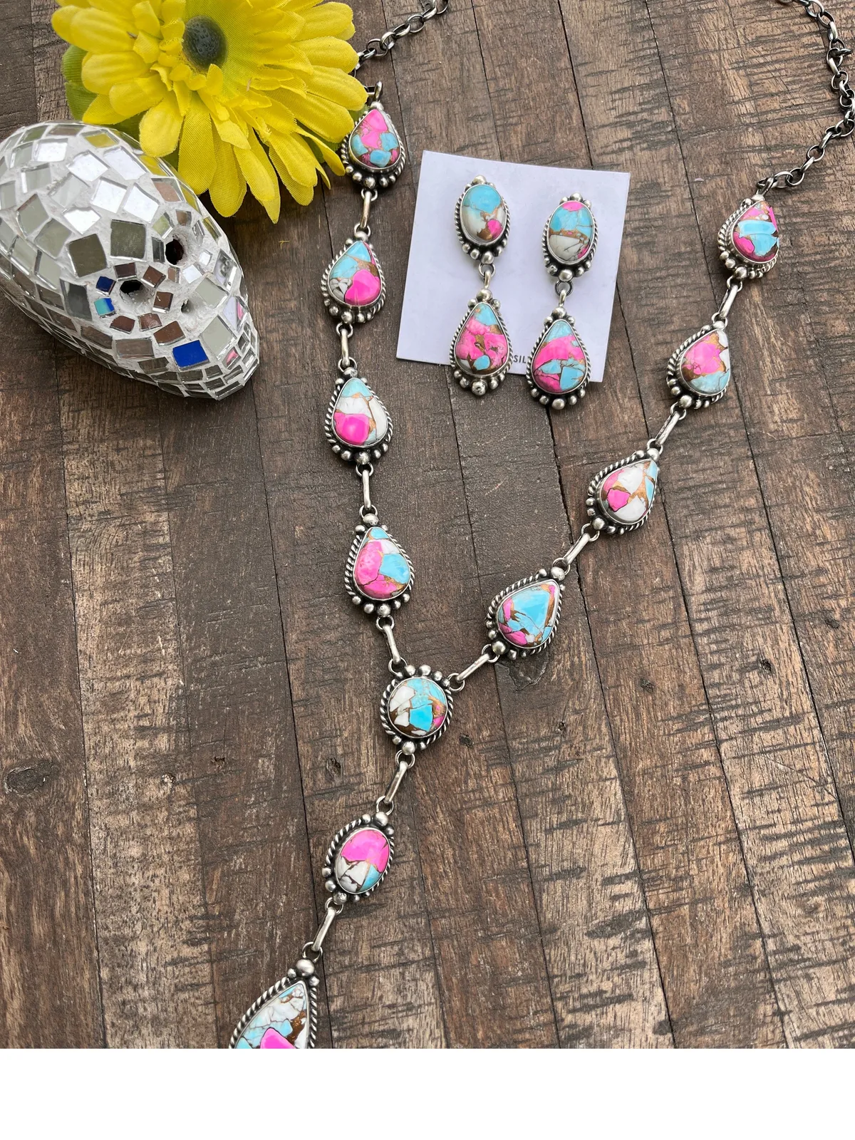 Cotton Candy Lariat